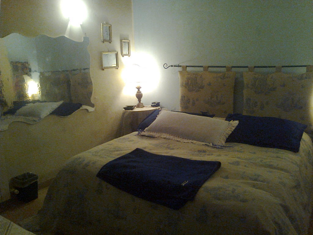 Bed And Breakfast Di Manu Taglio di Po Pokoj fotografie